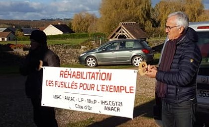 Vianges rassemblement pacifiste.jpg